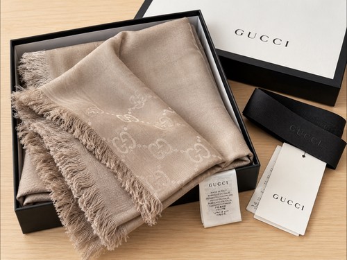 Gucci tuch schal 135x135 beige - gucci,